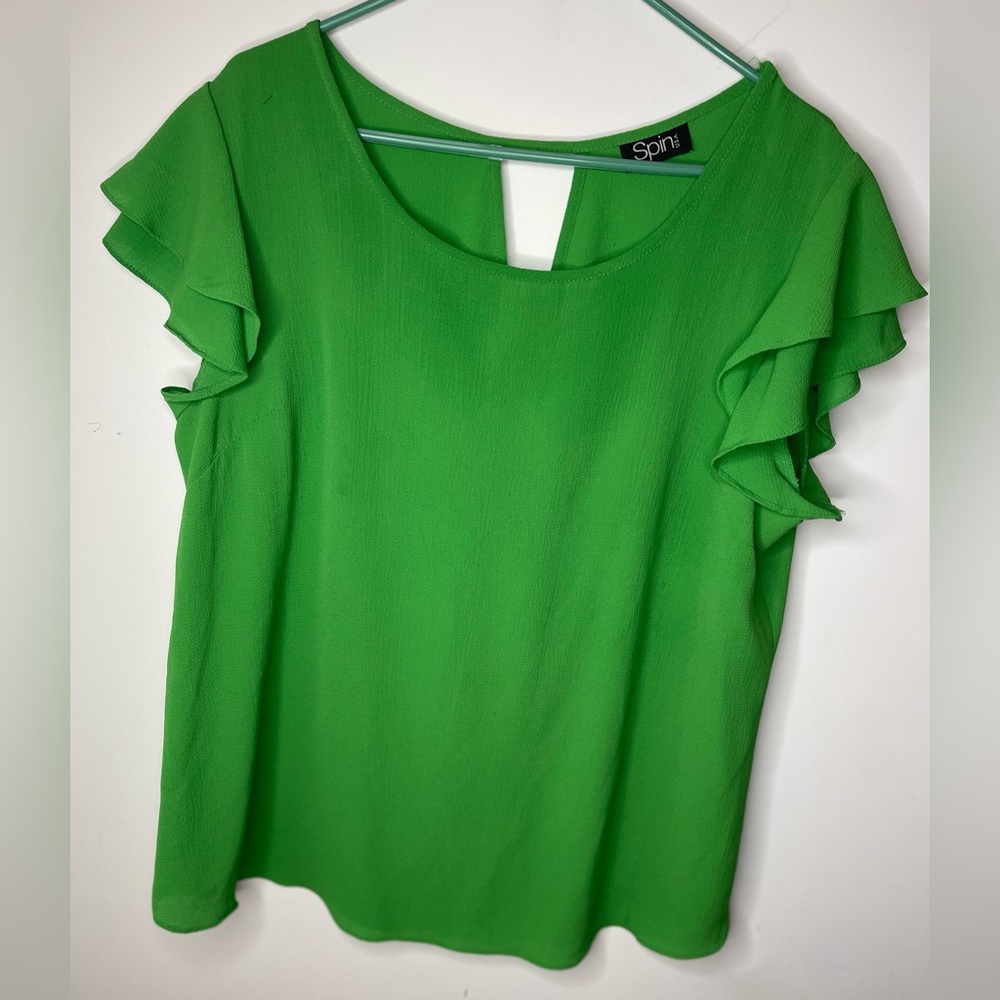 NWOT SPIN TOP SIZE 2X